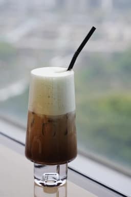 mint chocolate milkshake